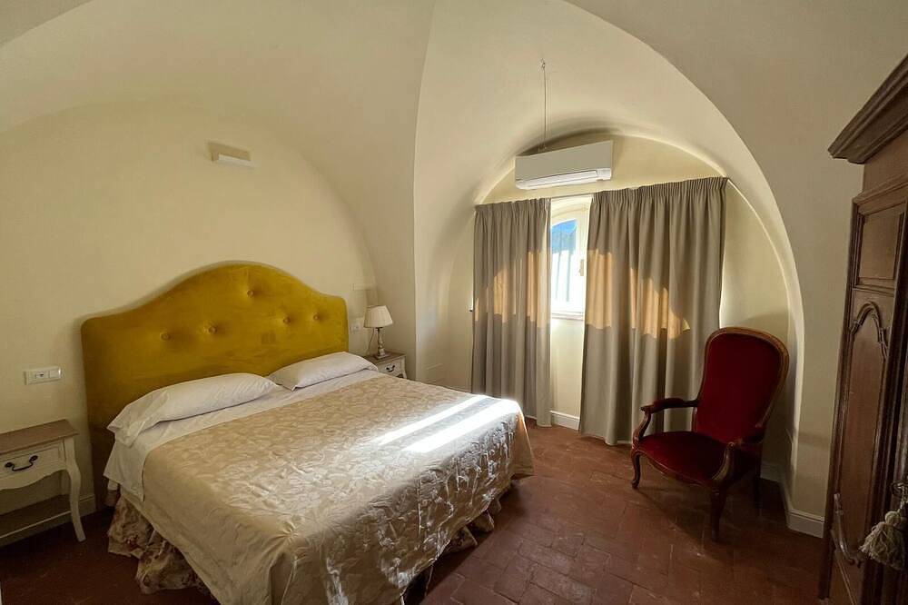 Ganze Wohnung, Apartment in eighteenth-century villa in Buggiano, Pistoia Provinz