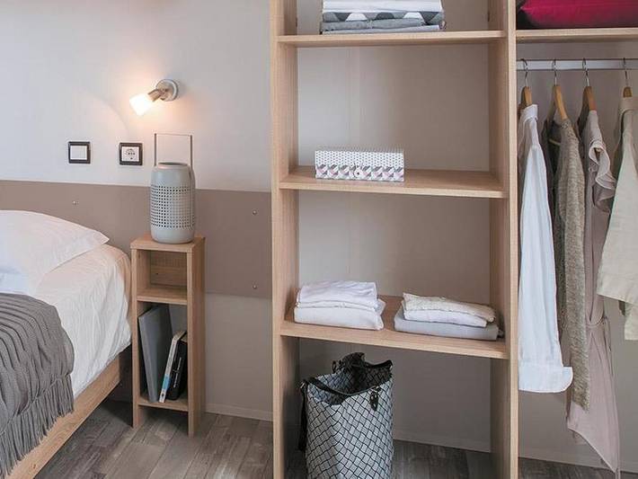 Camping Sites et Paysages - Le Ventoulou - Mobilheim 4 personen - Cottage Carennac - Zugang für Behinderte in Thégra, Regionaler Naturpark Causses du Quercy