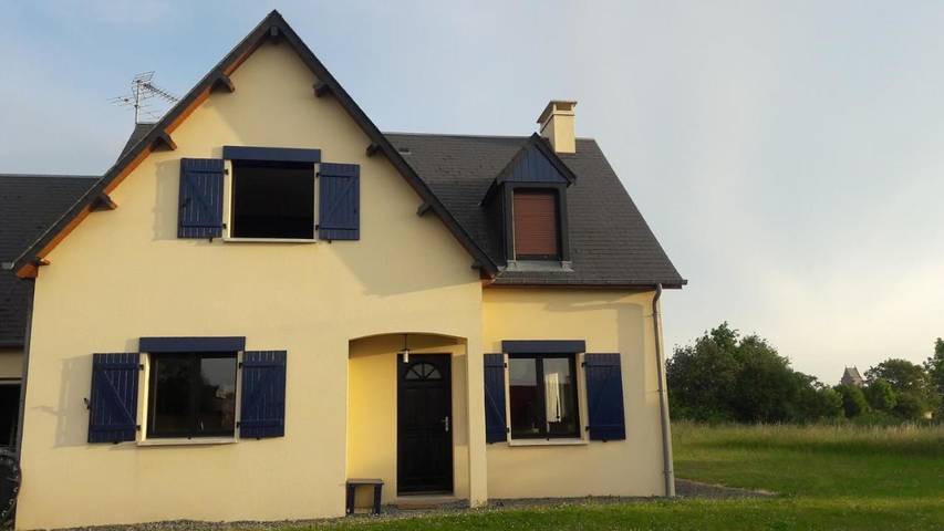 Location de vacances pour 8 personnes, avec jardin, animaux acceptés à Annoville