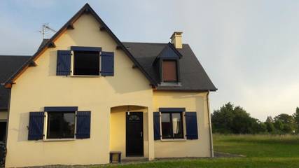 Location de vacances pour 10 personnes, avec jardin, animaux acceptés à Annoville