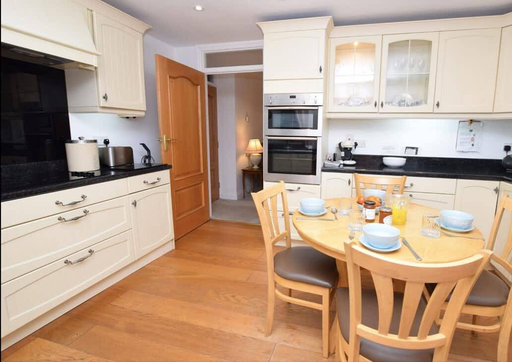 Cosy bungalow in Pembrokeshire in Pembroke, Pembrokeshire