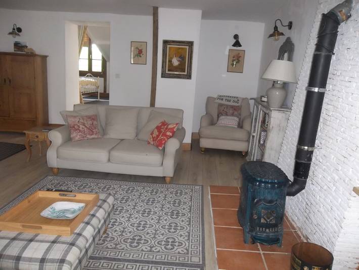 Gîte pour 4 personnes, avec piscine, animaux acceptés à Abzac - 3