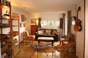 Gîte pour 8 personnes, avec balcon dans Office De Tourisme Des Orres