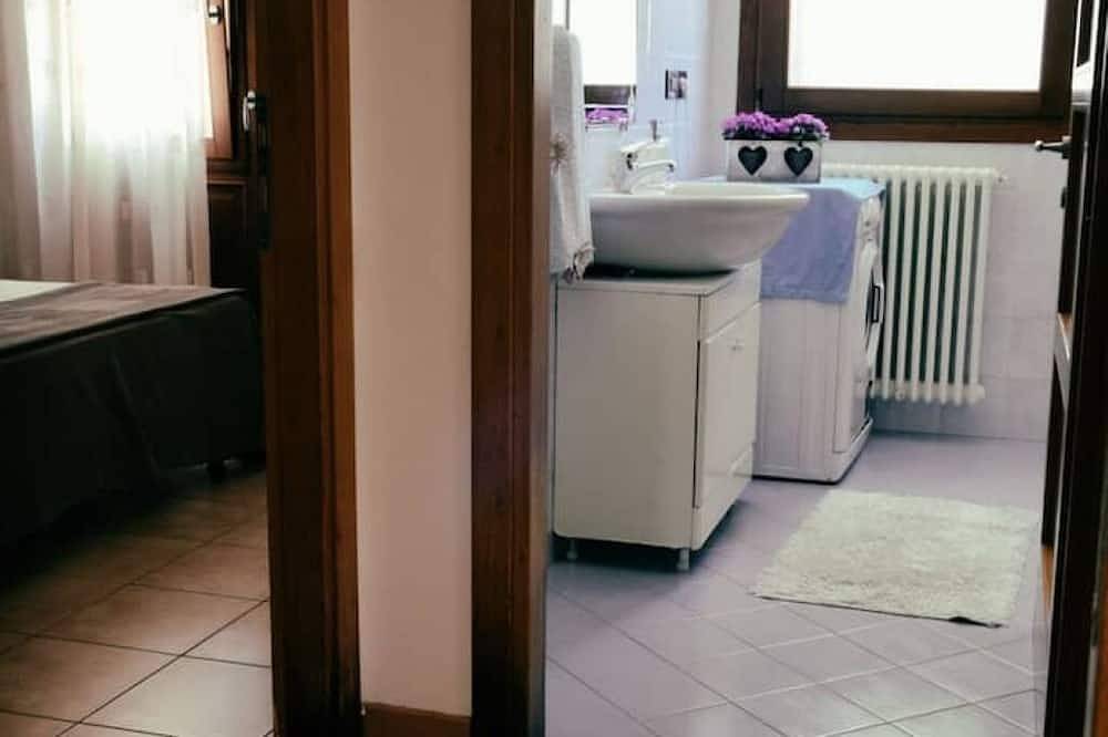 Ganze Wohnung, The house on Via Argine, the flavors and colors of the countryside in Pozzonovo, Padua Provinz
