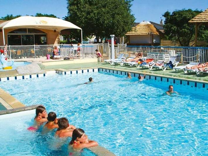 Wohnwagen für 6 Personen, mit Kinderpool - 1