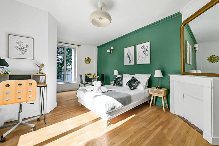 Maison d’hôte pour 2 personnes, avec terrasse et jardin à Bagneux