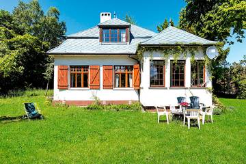 Ferienhaus für 6 Personen, mit Garten und Terrasse sowie Sauna in Mielno