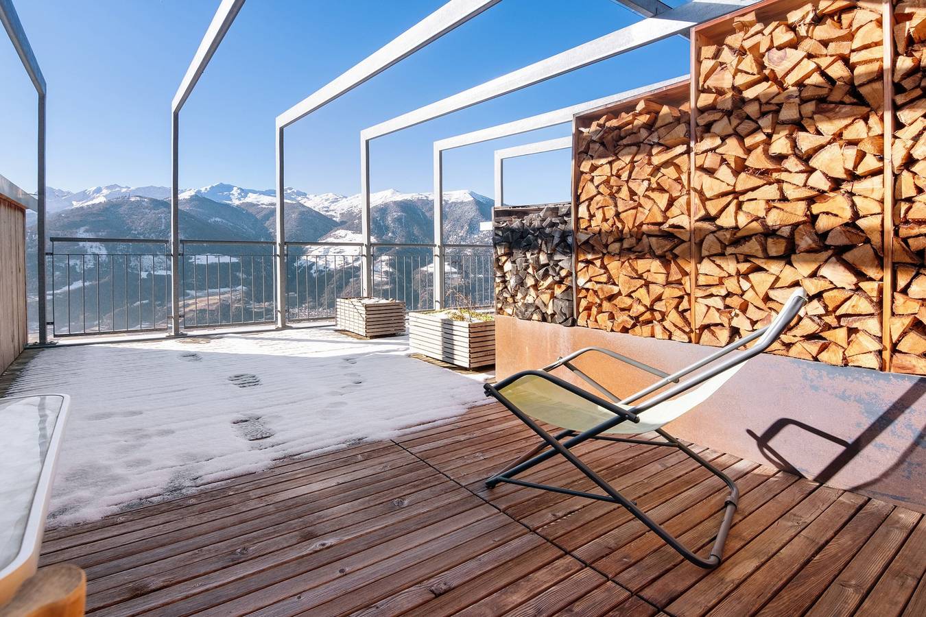 Room 'Mairhof Acht Gipfel' with Mountain View, Private Terrace and Shared Garden in Schluderns, Saldurkamm