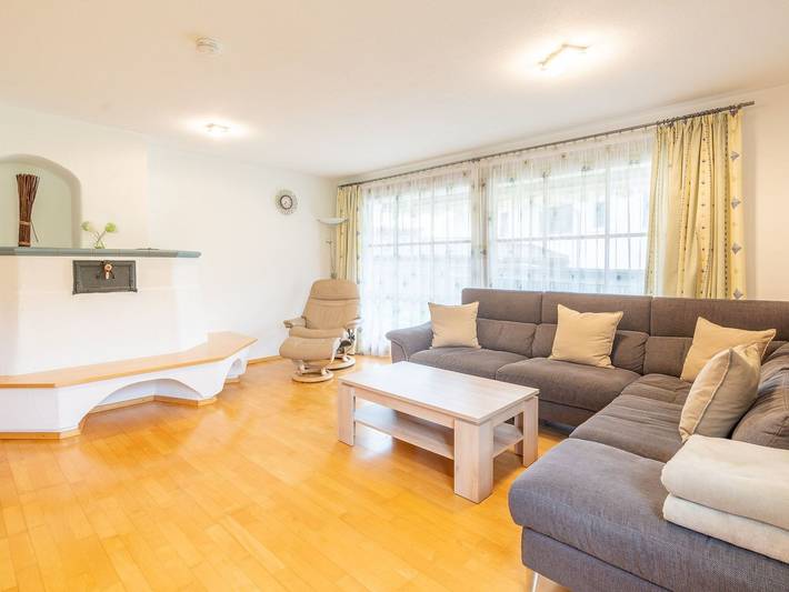 Hütte für 6 Personen, mit Terrasse und Sauna sowie Garten in Grünten