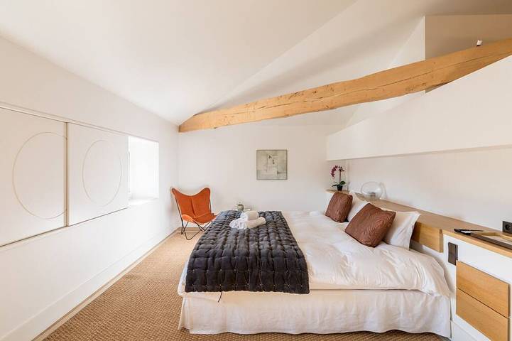 Location de vacances pour 12 personnes, avec jacuzzi et jardin à Grézillac - 4