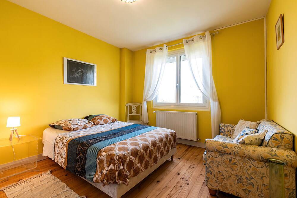 Villa De Monzie – Confort, encanto y tranquilidad en el corazón de Bazas in Bazas, Región de Langon