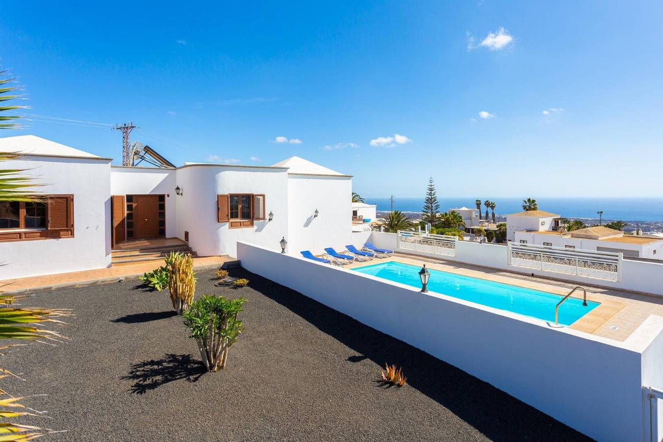 Chalet para 8 personas con jardín in La Asomada, Tías