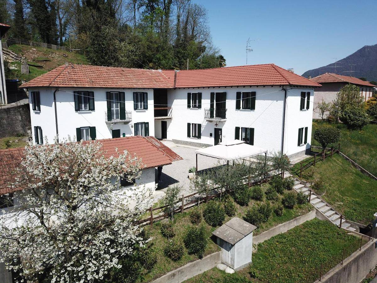Cascina Riva in Ballarate, Comune di Leggiuno