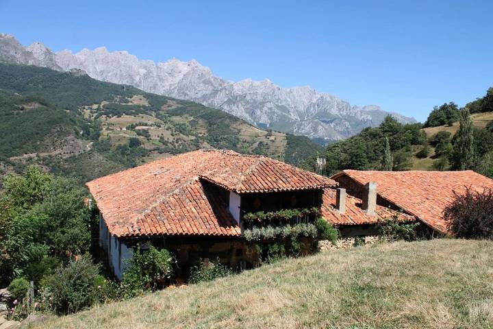 Casa rural para 2 personas, con jardín y vistas en Parque Nacional de Los Picos de Europa - 3