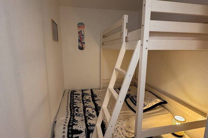 Entire apartment, T3 for 6/7 people with direct access to the slopes, beautiful view, summer swimming pool, shops in Valmeinier, Saint-Jean-de-Maurienne region