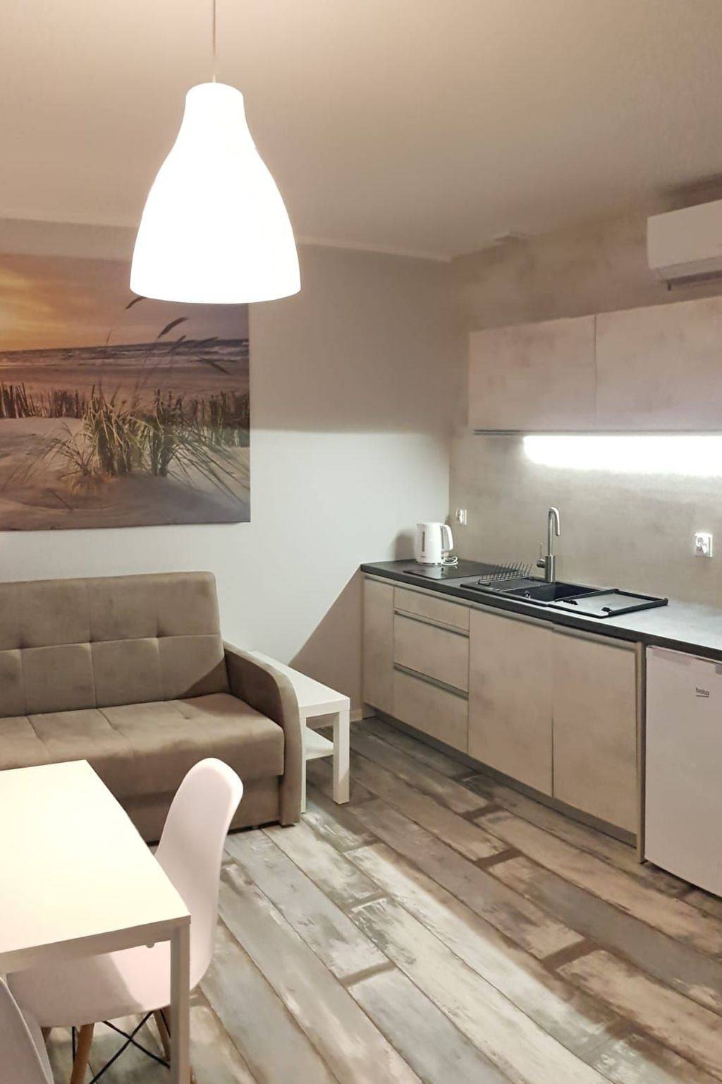 Ganze Wohnung, Wohnung in Stegna mit Garten in Stegna, powiat nowodworski