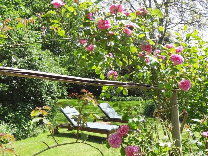 Location de vacances pour 4 personnes, avec vue et jardin à Le Val-Saint-Père - 4