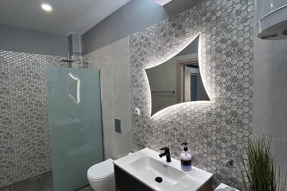 Ganze Wohnung, Family size apartment 45 sq.m, 5 min away fto the Agia Barbara springs in Drama Stadt, Ostmakedonien und Thrakien