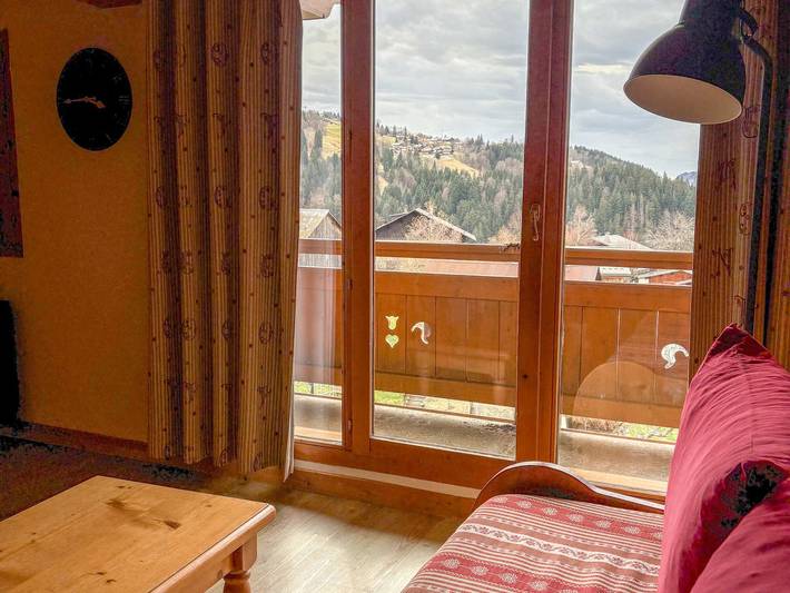 Gîte pour 8 personnes, avec balcon, animaux acceptés dans Office De Tourisme De Notre Dame De Bellecombe - 4