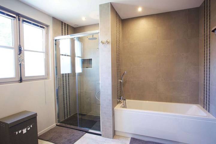 Gîte pour 4 personnes, avec Terrasse à Thizy-les-Bourgs - 4
