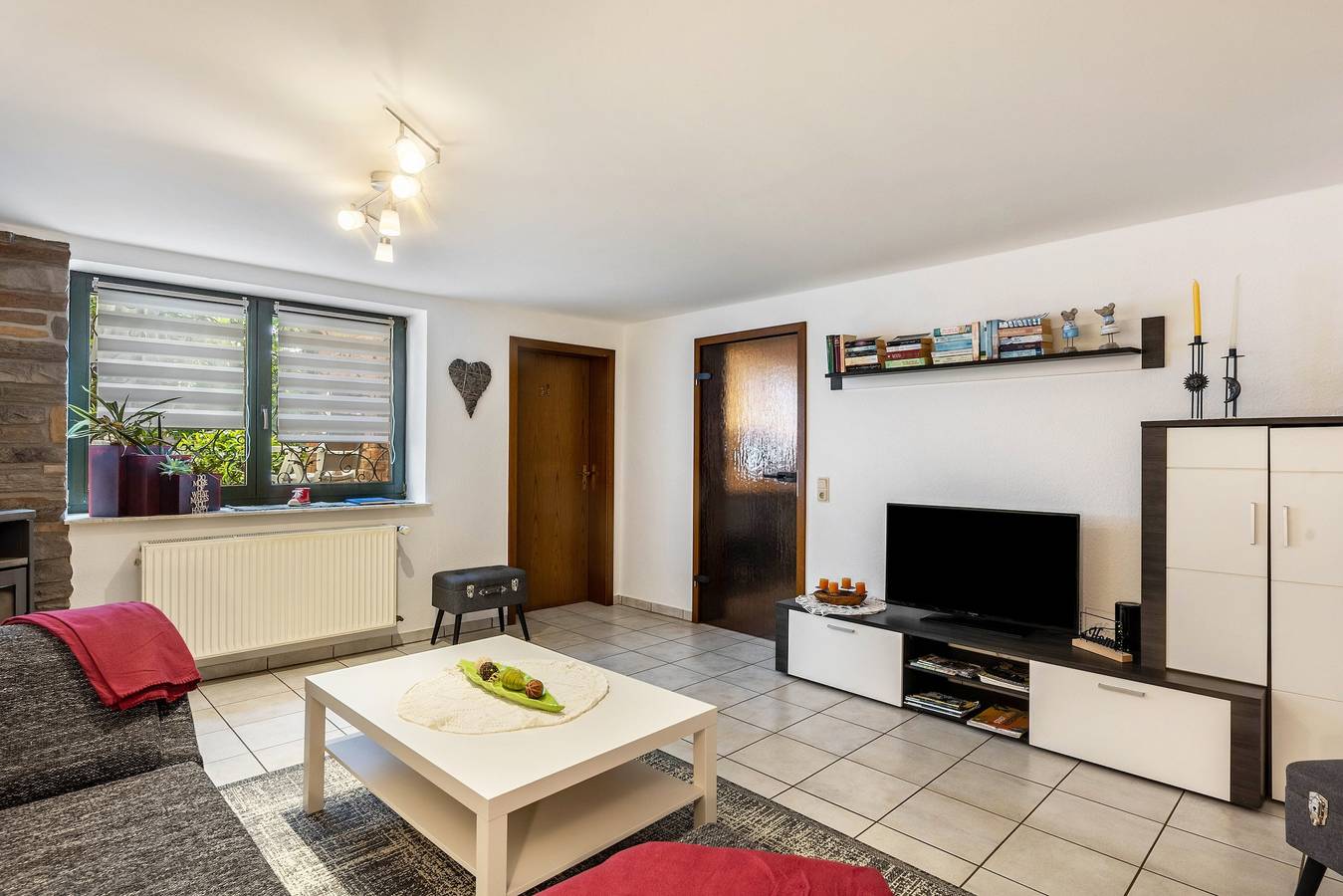 Ganze Wohnung, Ferienwohnung 'Boddenberg' mit Privatterrasse und Wi-Fi in Waldbröl, Oberbergischer Kreis