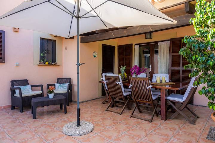 Vakantiehuis Finca Angela met zwembad, Wi-Fi, terras & tuin in Capdepera, Oost Mallorca