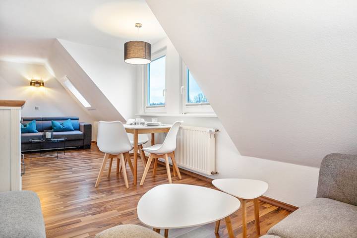 Appartamento intero, Appartamento '4 Leuchtturm' con giardino in comune, balcone e Wi-Fi in Seedorf (Sellin), Sellin