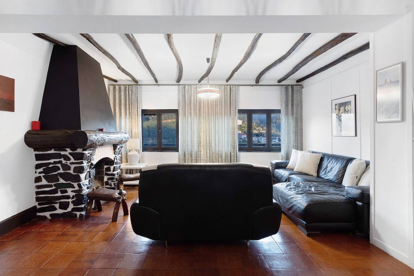 Villa 'Sonho No Mondego' with Mountain Views, Private Pool and Wi-Fi in Penacova, Coimbra District