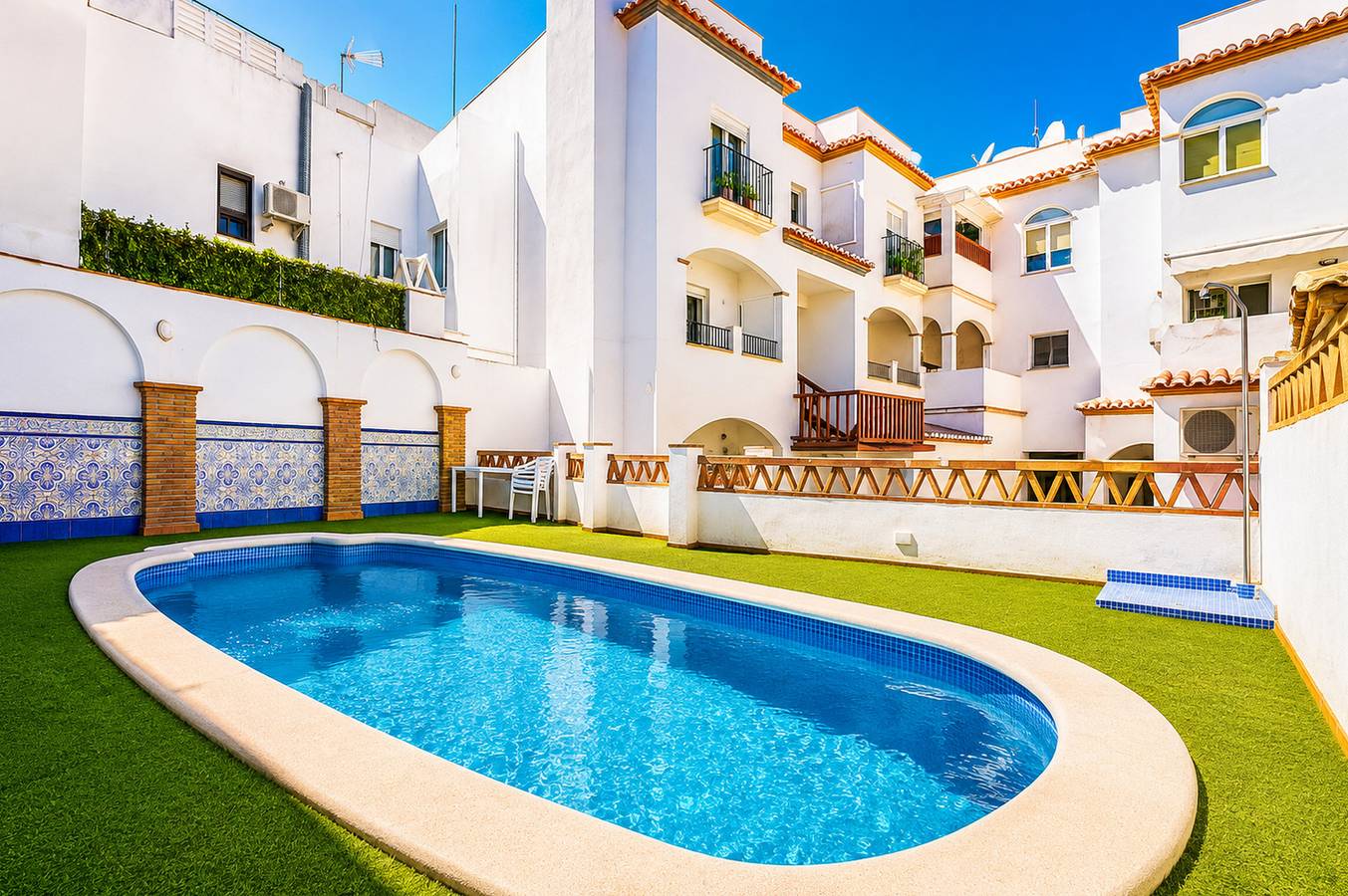 Entire apartment, 1034 Apartment Pescia in Nerja Centre, Nerja