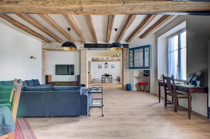 Maison de vacances pour 10 personnes, avec Jacuzzi ainsi que Terrasse et Jardin à Esvres