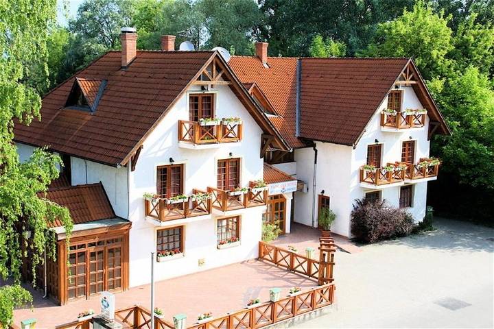 Hôtel pour 5 personnes, avec vue et jardin