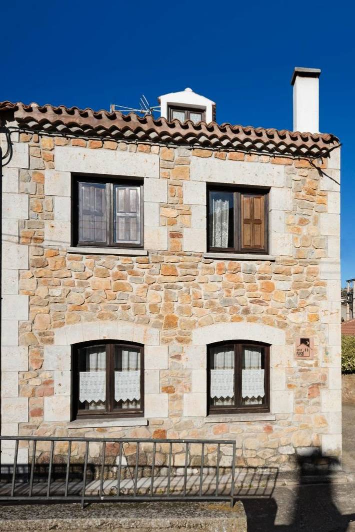 Casa rural para 12 personas, con terraza, Se admiten mascotas en Sierra de la Demanda - 3