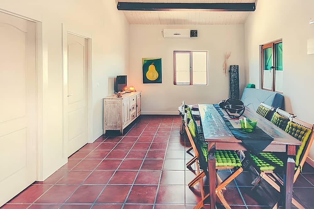 Homerez - Cosy house in Cañamero with pool in Cañamero, Cáceres Region
