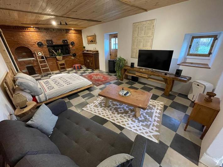 Gîte pour 2 personnes, avec jardin et piscine ainsi que vue et terrasse à Saint-Cyprien (Lot) - 3