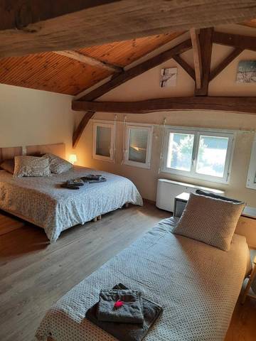 Cottage pour 3 personnes, avec vue ainsi que jardin et piscine à Tombebœuf