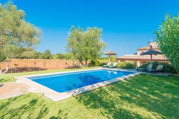Villa in Búger, Majorca Center für 6 