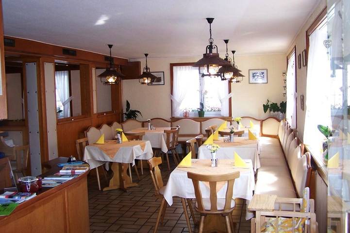 Hotel für 2 Personen, mit Terrasse in Bad Buchau - 4