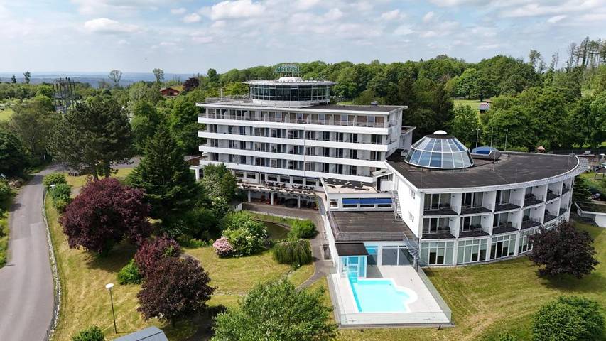 Hotel für 2 Personen, mit Terrasse und Garten sowie Pool und Sauna in Bad Marienberg