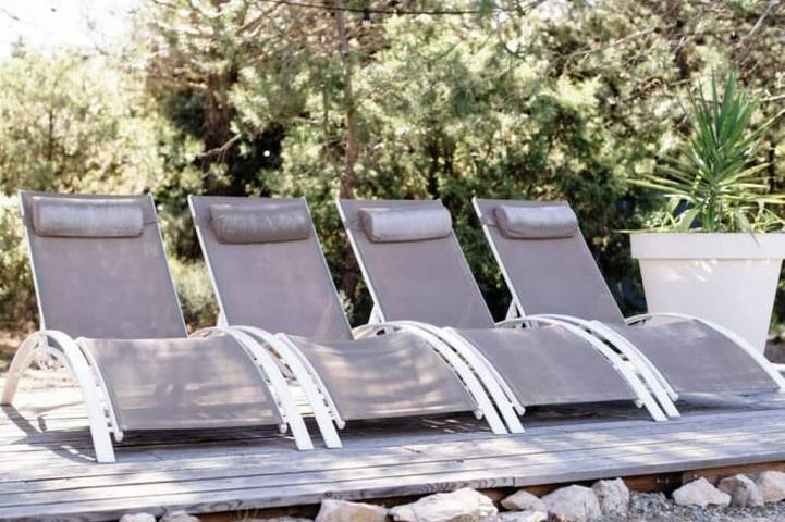 Location de vacances pour 6 personnes, avec terrasse et jardin à Cesseras - 4