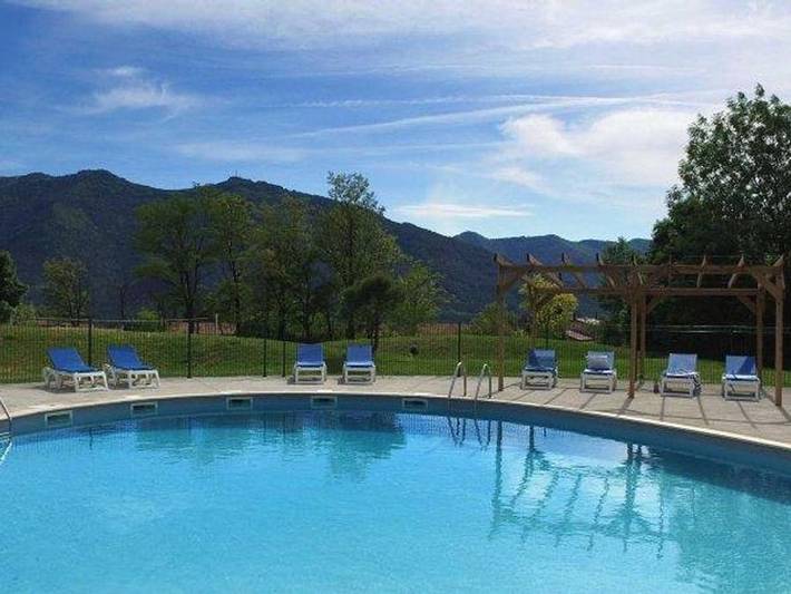 Gîte pour 4 personnes, avec bassin pour enfant