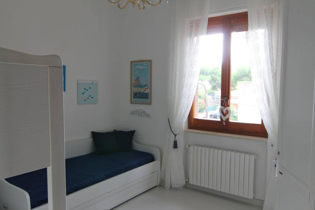 Sea cottage in pinewood in Lido Il Gabbiano, Marina di Ginosa