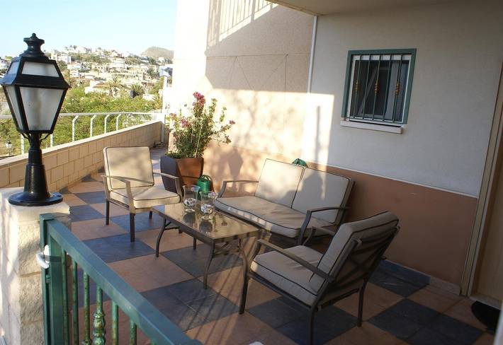 Gîte pour 5 personnes, avec Balcon ainsi que Jardin et Bassin pour enfant à El Campello - 2