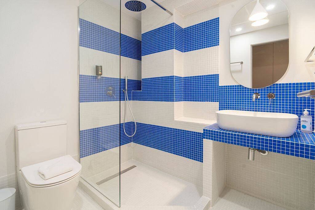 Cabanyal Rooms by Vlc Host 5 in Valencia, Costa de Valencia