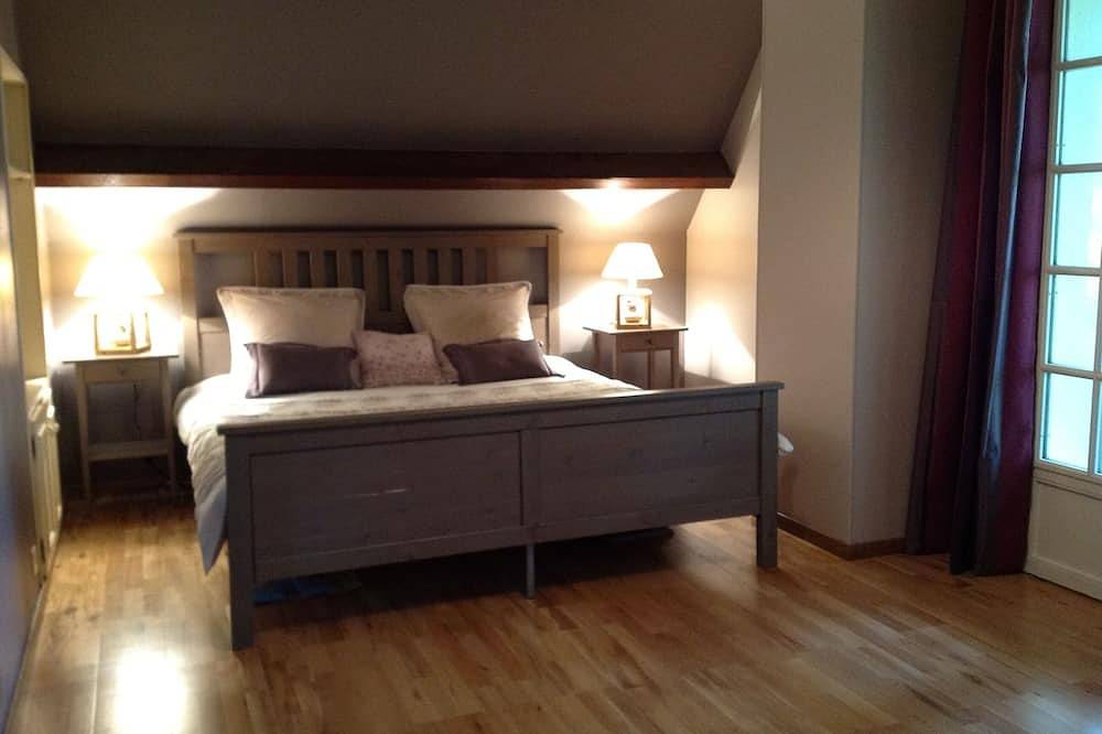 Charmantes normannisches Haus in einem privaten bewaldeten Park, 30 Minuten vom Meer entfernt in Corneville-sur-Risle, Bernay und Umgebung