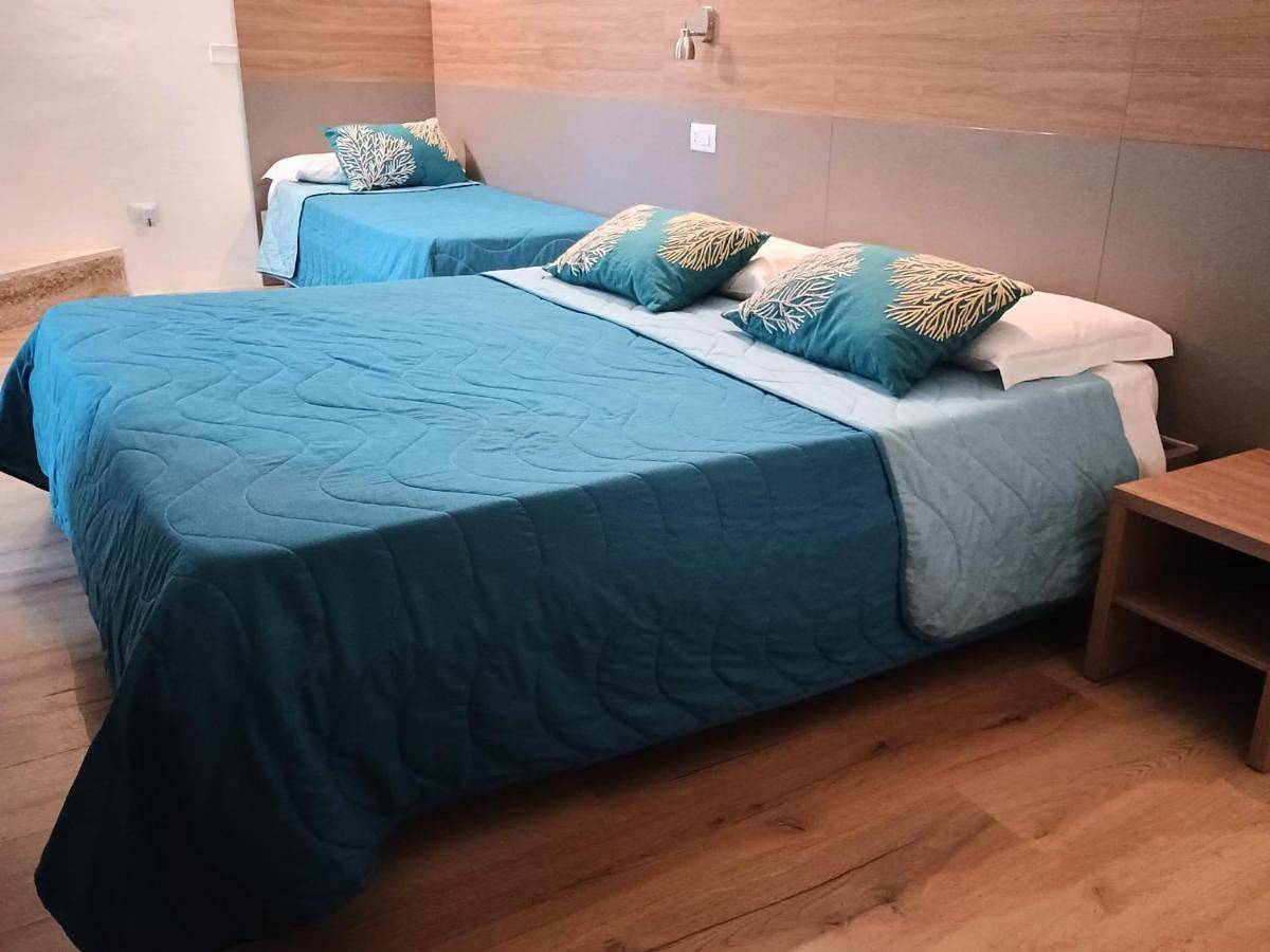Triple Room with Private Bathroom in Pittulongu, Olbia