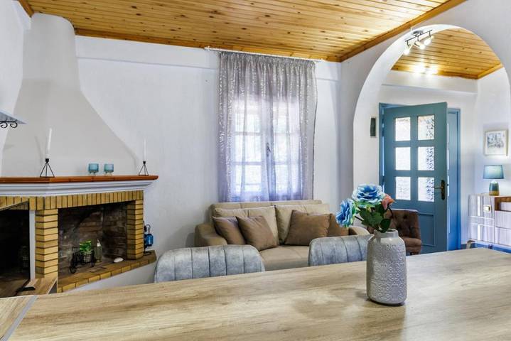 Gîte pour 4 personnes, avec terrasse et jardin dans Stafylos - 4