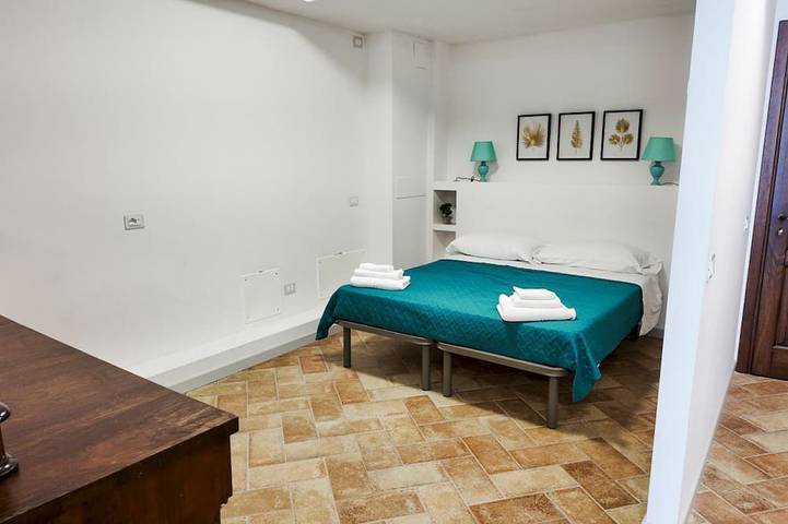 Apartamento entero, Hostmate - Residence Cardinal Del Monte - Apartment 7 in Gualdo Tadino, Provincia de Perugia