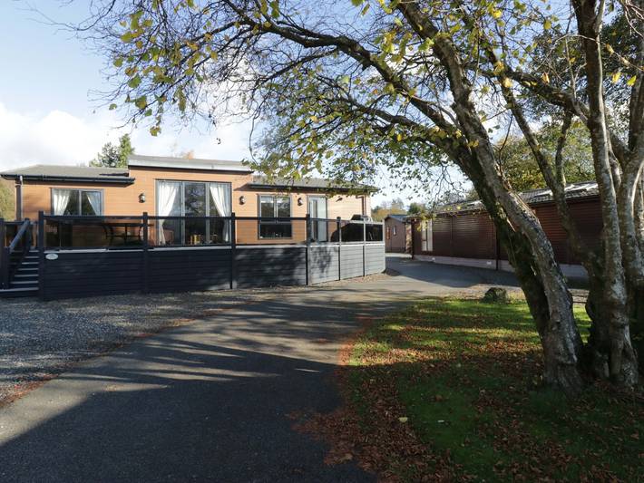 Holiday rental for 6 people, with lake view and garden in White Cross Bay