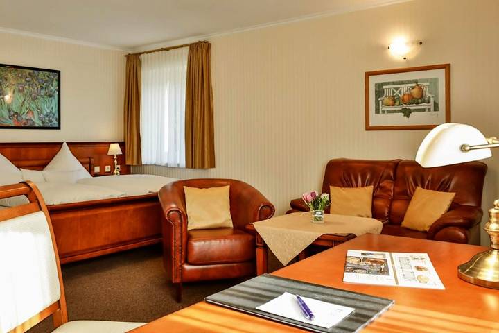 Hotel für 2 Personen, mit Garten und Ausblick in Rheinbach - 3
