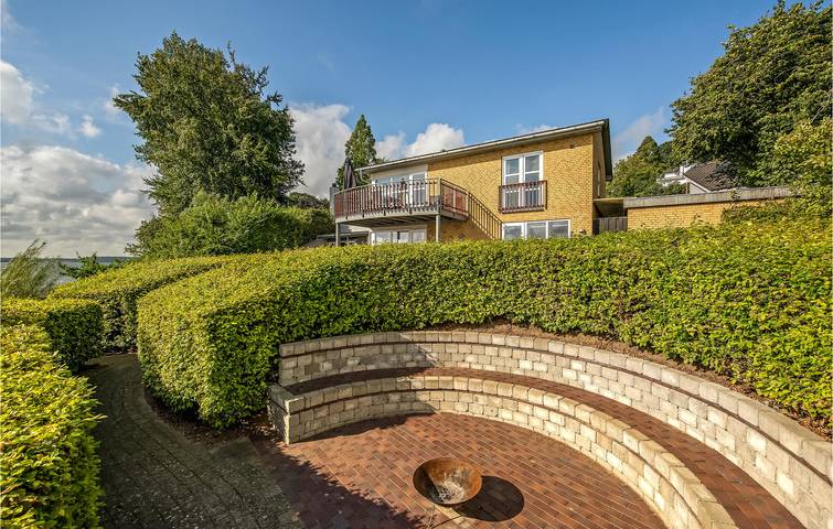 Ferienhaus für 8 Personen, mit Terrasse und Sauna sowie Garten und Whirlpool in Kruså - 3